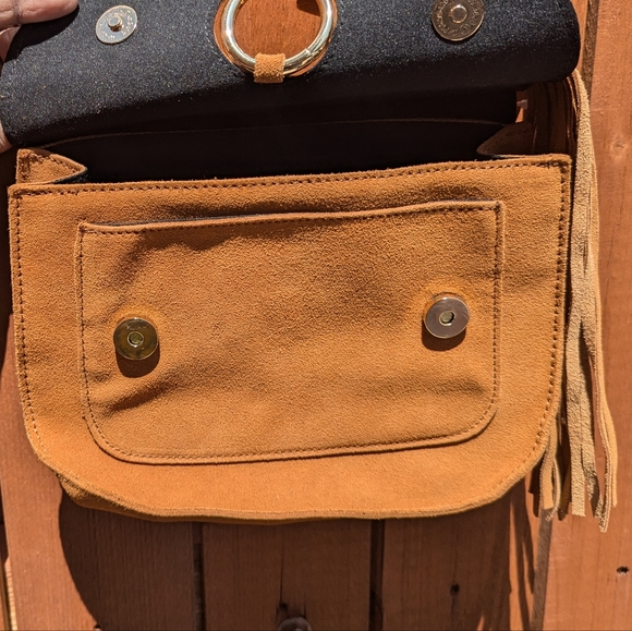 NWOT Forever 21 Suede Fringe Boho Crossbody Purse (Brown) - Picture 3 of 6